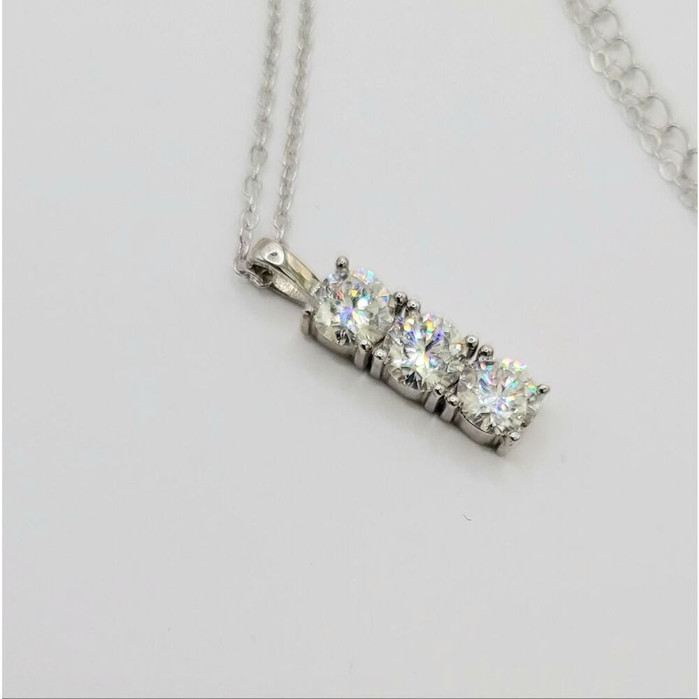 GRA Certificate 1.5 CT Moissanite Trilogy 3 Stone Drop Necklace